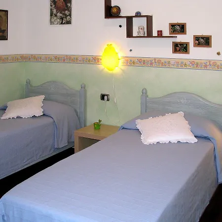 Locazione Turistica Casa Ludovica * 게라 라리오